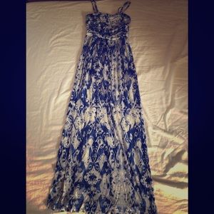 Maxi dress